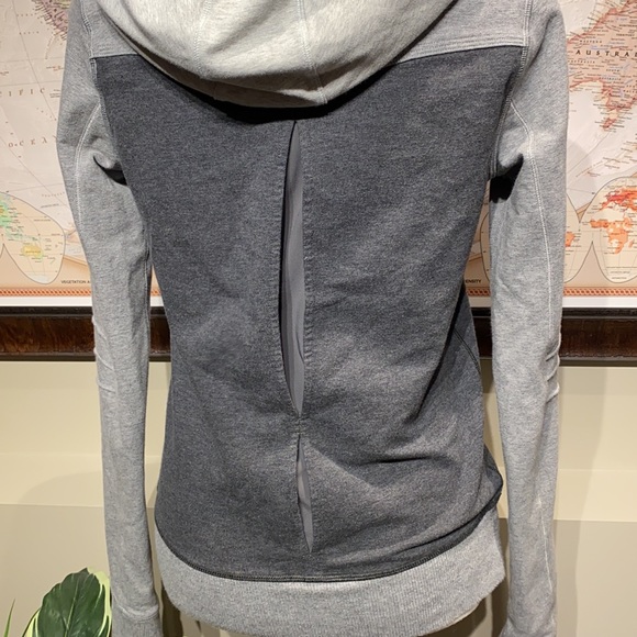 LULULEMON hoodie - Picture 12 of 16